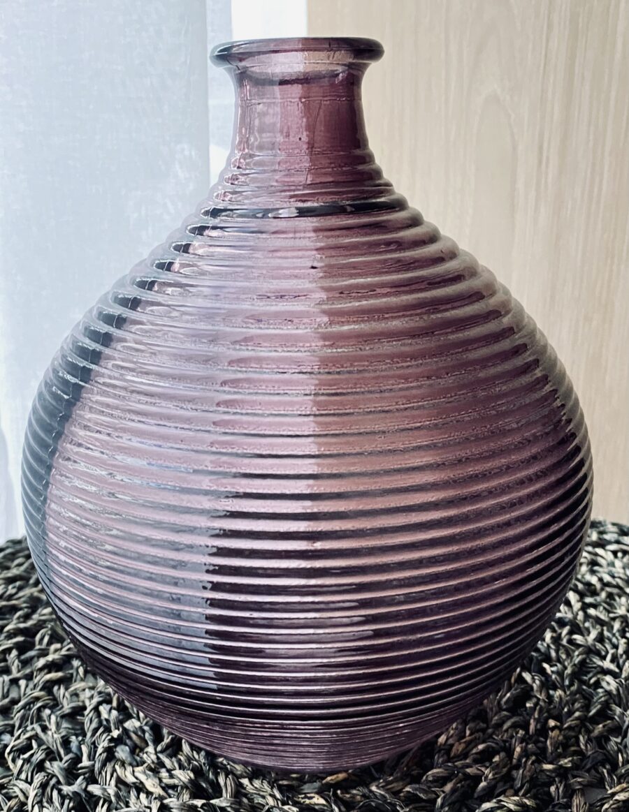 vase boule strié violet