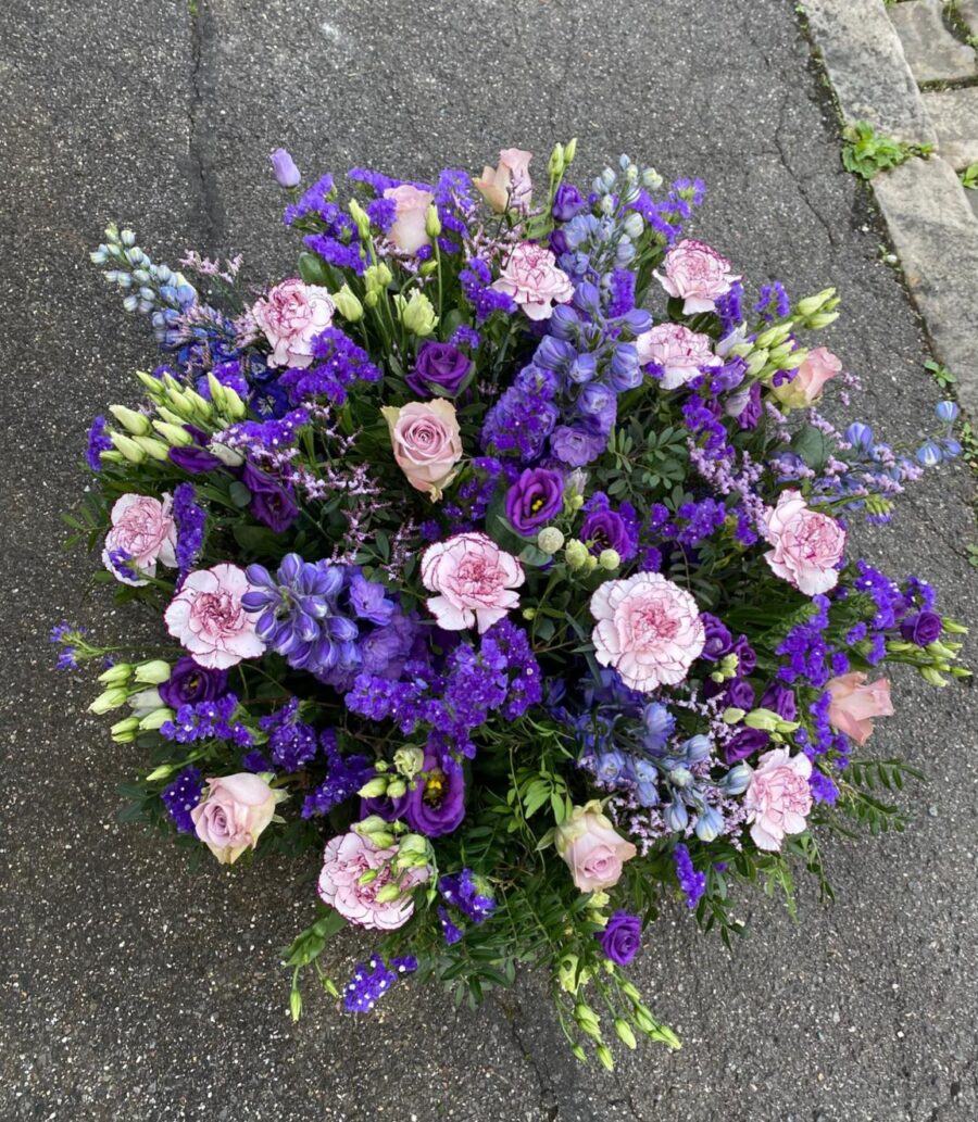 panier rond fleurs violet bleu